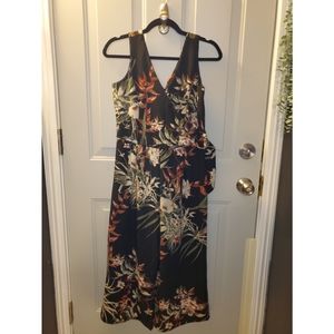 Black Tape Petite black romper